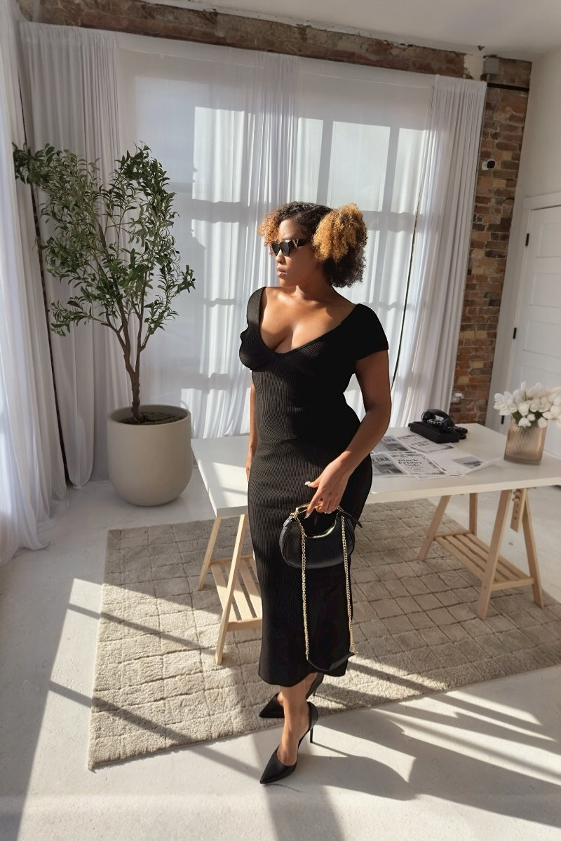 Noir Luxe Zip Dress
